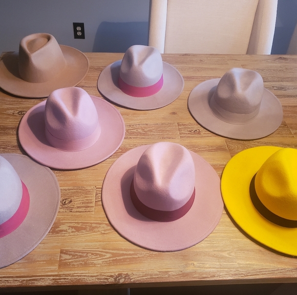 Hat - Picture 3 of 7